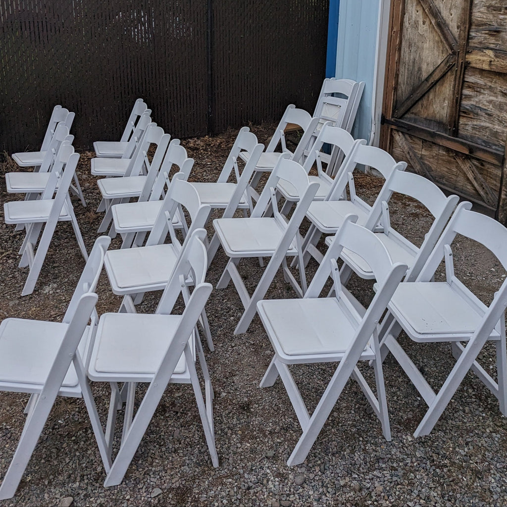 RENTAL - White Resin Chair